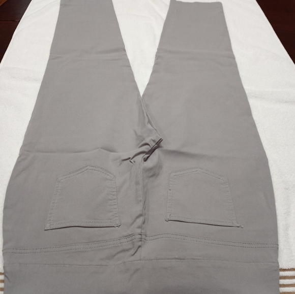 Ruby Rd 12P Pull on pants Ladies - Picture 3 of 8